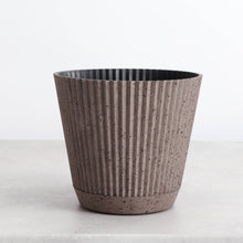 Load image into Gallery viewer, 4" Decorative Ruffled Pot for Plants